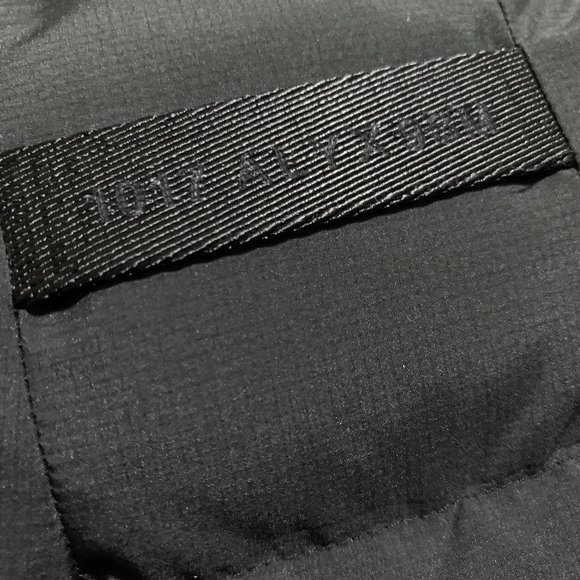 1017 ALYX 9SM Black Down Classic Bondage Puffer size Small - Picture 6 of 10